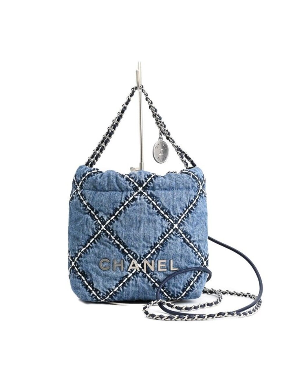 Chanel Handbag 22 Mini